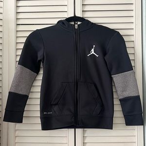 Kids Air Jordan Zip Up • Size 5 Small (4-5 years)